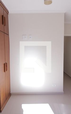 Casa à venda com 200m², 3 quartos e 2 vagasQuarto 3
