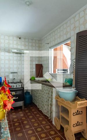 Casa à venda com 273m², 4 quartos e 3 vagasCozinha  Edícula