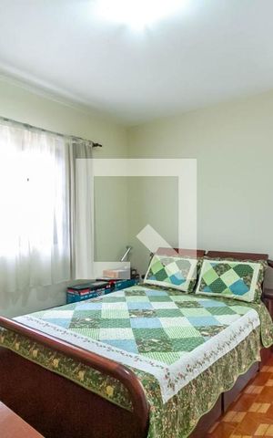 Casa à venda com 273m², 4 quartos e 3 vagasQuarto 2