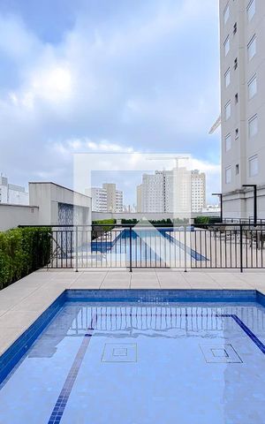 Apartamento à venda com 37m², 1 quarto e 1 vagaÁrea comum - Piscina