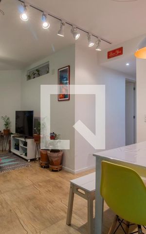 Apartamento à venda com 88m², 3 quartos e 2 vagas Apartamento à venda com 88m², 3 quartos e 2 vagasSala