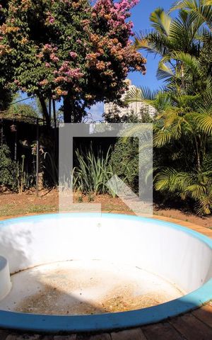 Casa para alugar com 300m², 4 quartos e 4 vagasÁrea comum