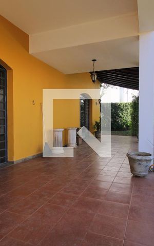 Casa para alugar com 300m², 4 quartos e 4 vagasÁrea comum
