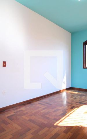 Casa para alugar com 300m², 4 quartos e 4 vagasQuarto 4