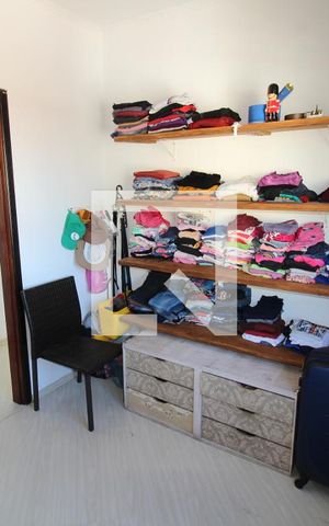 Casa à venda com 239m², 3 quartos e 6 vagasCloset
