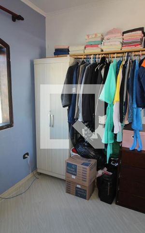 Casa à venda com 239m², 3 quartos e 6 vagasCloset