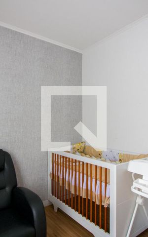 Casa à venda com 244m², 3 quartos e 2 vagas Casa à venda com 244m², 3 quartos e 2 vagasQuarto 2