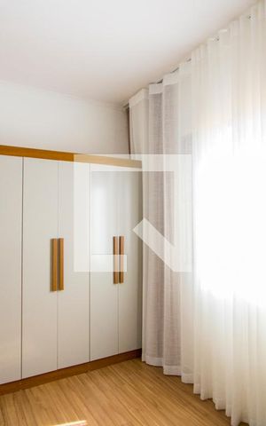 Casa à venda com 244m², 3 quartos e 2 vagas Casa à venda com 244m², 3 quartos e 2 vagasQuarto 2