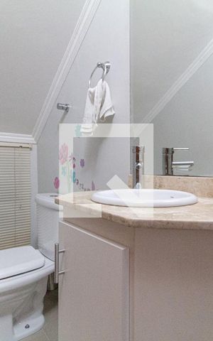 Casa à venda com 184m², 3 quartos e 2 vagasLavabo