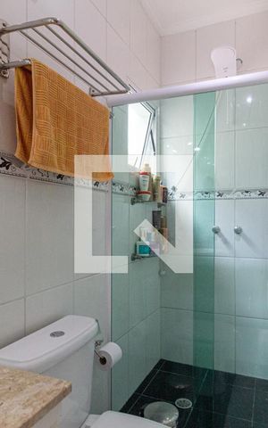 Casa à venda com 184m², 3 quartos e 2 vagasBanheiro da suíte 3