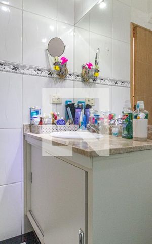 Casa à venda com 184m², 3 quartos e 2 vagasBanheiro da suíte 3