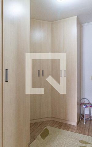 Casa à venda com 184m², 3 quartos e 2 vagasCloset