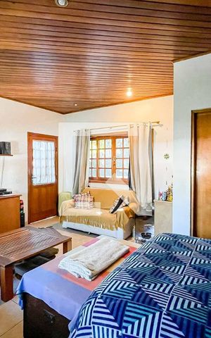 Casa à venda com 238m², 3 quartos e 3 vagas Casa à venda com 238m², 3 quartos e 3 vagasSuíte 2
