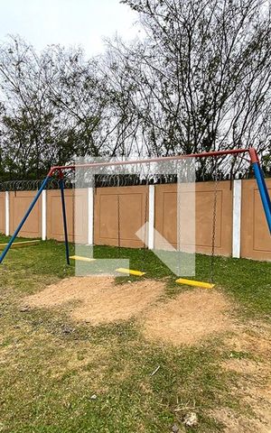 Apartamento à venda com 48m², 2 quartos e 1 vaga Apartamento à venda com 48m², 2 quartos e 1 vagaÁrea Comum - Playground