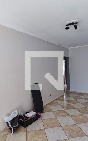 Casa à venda com 90m², 3 quartos e 2 vagasSala