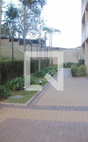 Apartamento para alugar com 28m², 1 quarto e sem vagaÁrea Verde