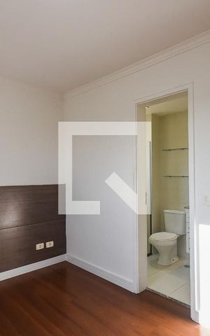 Apartamento para alugar com 70m², 3 quartos e 2 vagas Apartamento para alugar com 70m², 3 quartos e 2 vagasSuíte