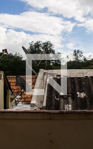 Apartamento à venda com 60m², 2 quartos e 1 vagaÁrea de Serviço - Vista