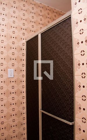 Apartamento à venda com 60m², 2 quartos e 1 vagaBanheiro Social