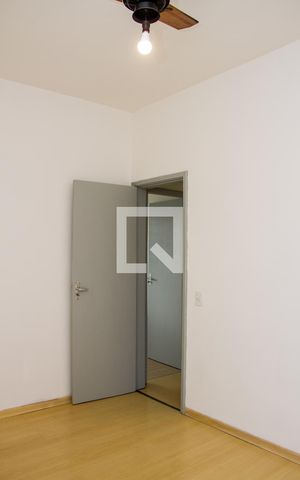 Apartamento à venda com 60m², 2 quartos e 1 vagaQuarto 02
