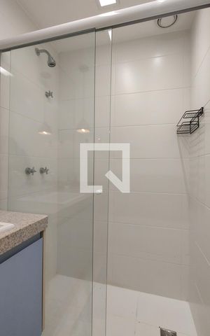 Apartamento à venda com 78m², 2 quartos e 1 vagaBanheiro Social