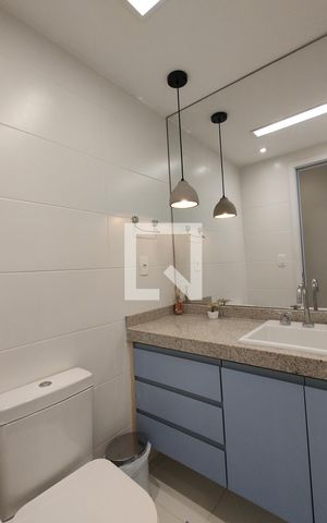 Apartamento à venda com 78m², 2 quartos e 1 vagaBanheiro Social