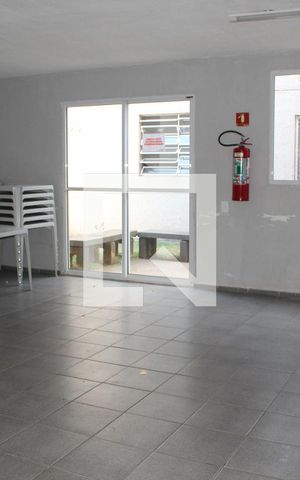 Apartamento à venda com 44m², 2 quartos e sem vagaÁrea comum