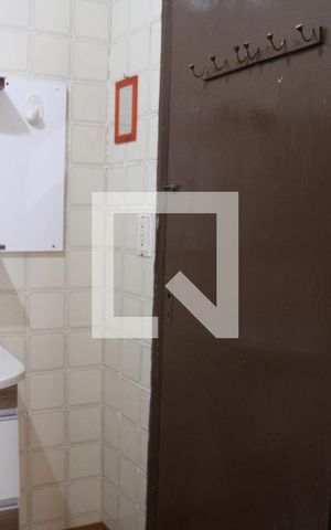 Casa para alugar com 75m², 1 quarto e 1 vagaBanheiro 