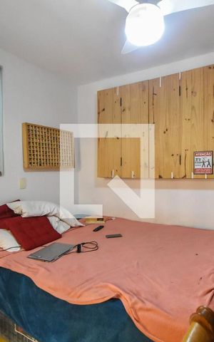 Casa à venda com 200m², 4 quartos e 2 vagasSuíte Externa 04