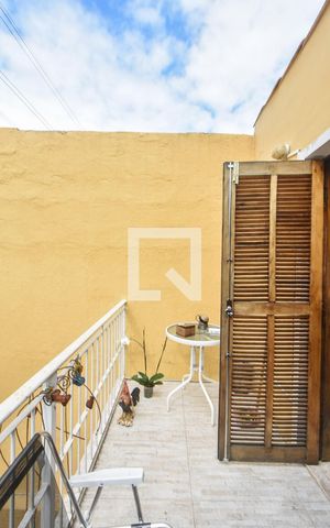 Casa à venda com 200m², 4 quartos e 2 vagasVaranda Quarto 01