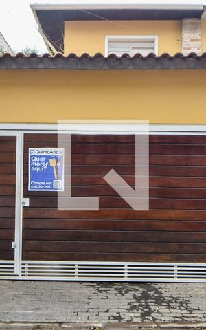 Casa à venda com 200m², 4 quartos e 2 vagasCasa 