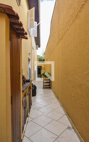 Casa à venda com 200m², 4 quartos e 2 vagasVaranda 