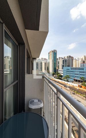 Studio à venda com 29m², 1 quarto e sem vaga Studio à venda com 29m², 1 quarto e sem vagaVaranda da Sala
