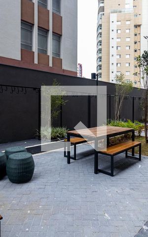 Studio à venda com 29m², 1 quarto e sem vaga Studio à venda com 29m², 1 quarto e sem vagaÁrea comum