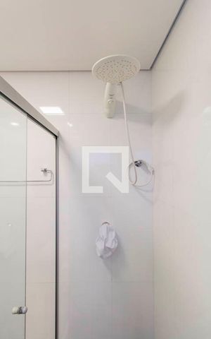 Casa à venda com 156m², 3 quartos e 5 vagas Casa à venda com 156m², 3 quartos e 5 vagasBanheiro Suíte 1