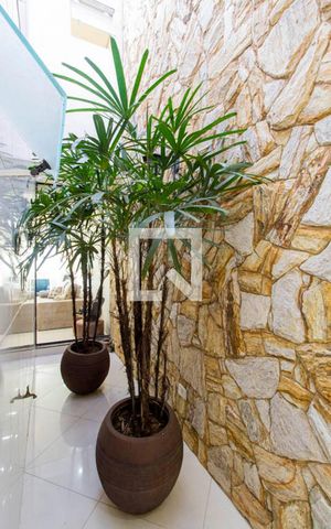 Casa à venda com 156m², 3 quartos e 5 vagas Casa à venda com 156m², 3 quartos e 5 vagasJardim de Inverno