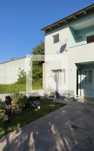 Casa à venda com 164m², 3 quartos e 2 vagas Casa à venda com 164m², 3 quartos e 2 vagasGaragem