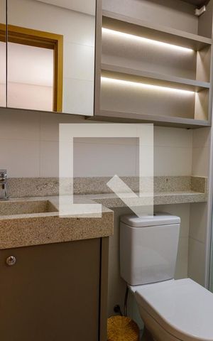 Apartamento para alugar com 77m², 2 quartos e 2 vagas Apartamento para alugar com 77m², 2 quartos e 2 vagasBanheiro da Suíte