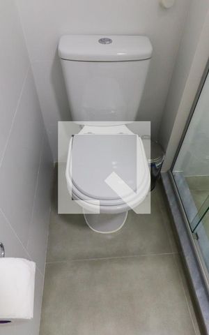 Studio para alugar com 17m², 1 quarto e sem vaga Studio para alugar com 17m², 1 quarto e sem vagaBanheiro Social