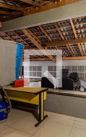 Casa à venda com 280m², 3 quartos e 4 vagas Casa à venda com 280m², 3 quartos e 4 vagasÁrea Academia
