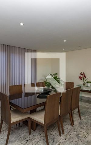 Casa de condomínio à venda com 700m², 4 quartos e 5 vagasSala 2