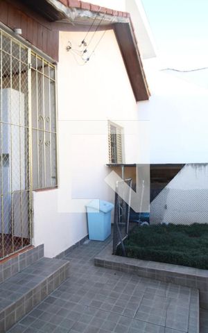 Casa à venda com 200m², 2 quartos e 1 vagaÁrea comum