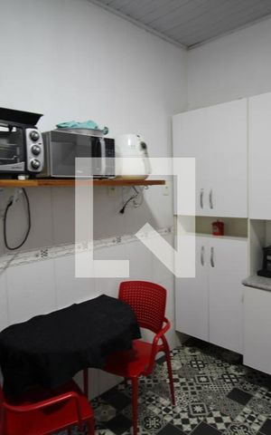 Casa à venda com 200m², 2 quartos e 1 vagaCozinha