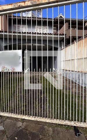 Casa à venda com 267m², 3 quartos e 3 vagasFachada