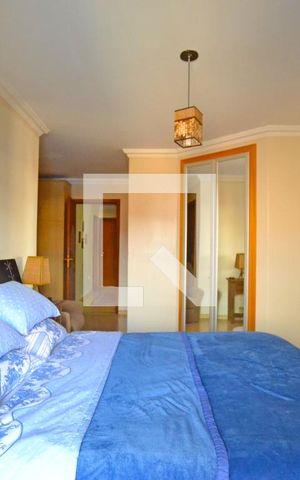 Casa à venda com 267m², 3 quartos e 3 vagasSuíte