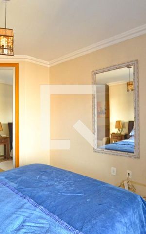 Casa à venda com 267m², 3 quartos e 3 vagasSuíte