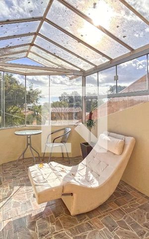 Casa à venda com 267m², 3 quartos e 3 vagasVaranda da Sala íntima