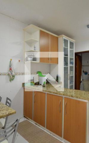 Casa à venda com 267m², 3 quartos e 3 vagasCozinha