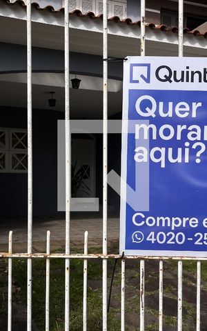 Casa à venda com 267m², 3 quartos e 3 vagasFachada