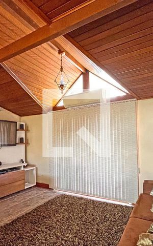 Casa à venda com 267m², 3 quartos e 3 vagasSala íntima